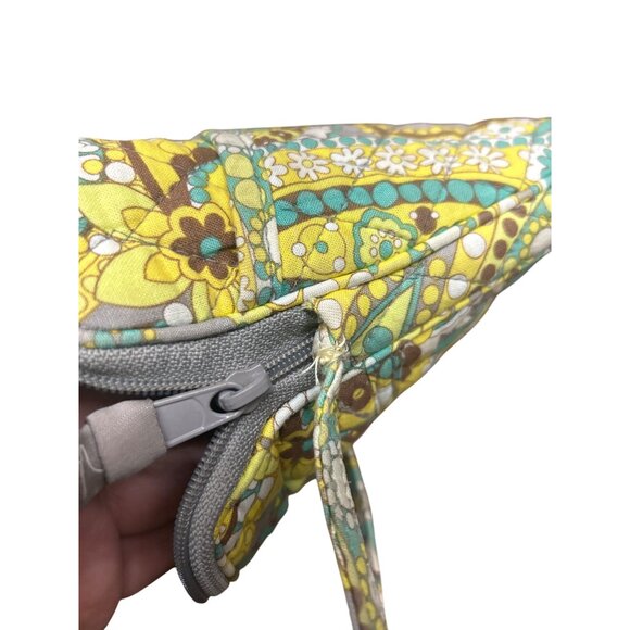 Vera Bradley Floral Crossbody Bag With Adjustable Strap Compact Design Multicolo - Picture 7 of 8